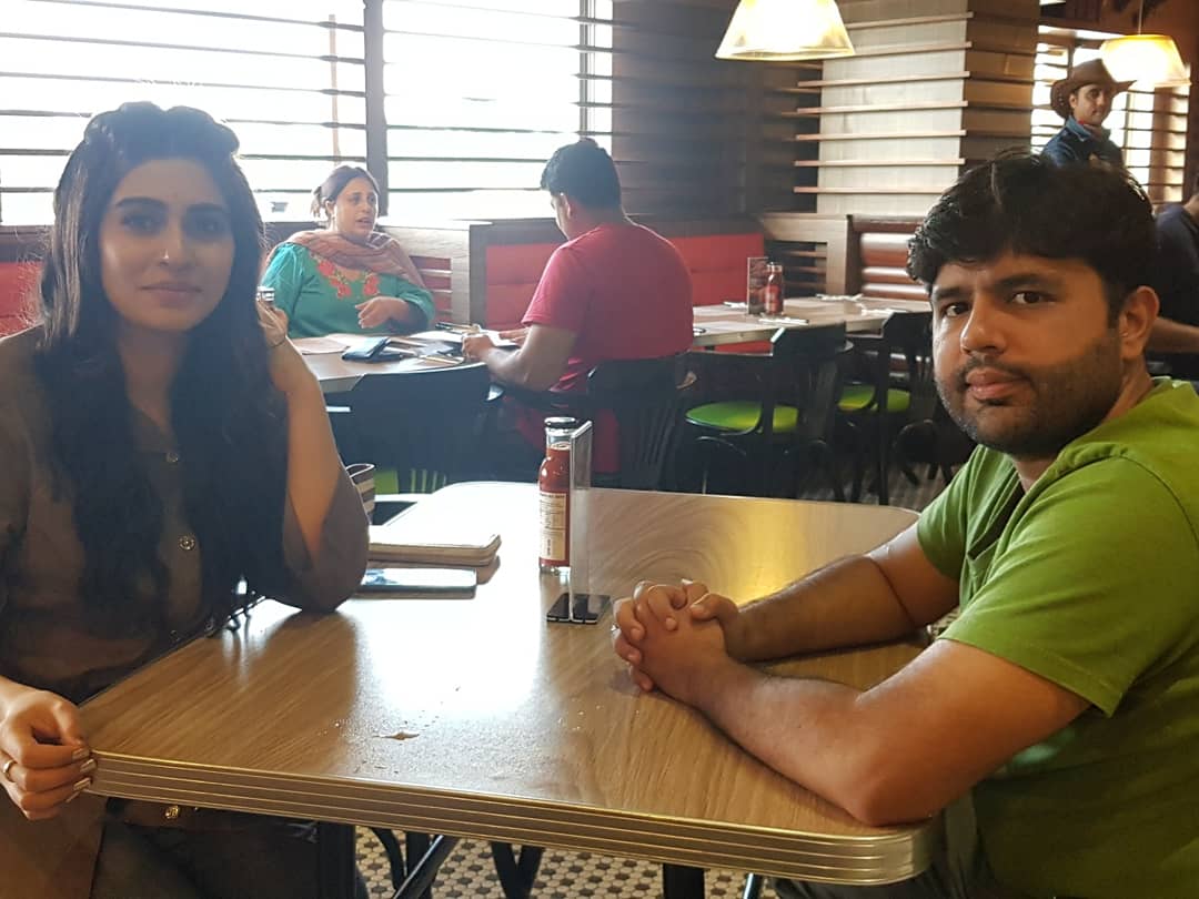 MediaSpringPk's tweet photo. In conversation with...
Snapshots from the meetup of  @Mussanaf with #muneezaymoeen.
 #AmazingAzlan recentky started working on his new short story, is #MuneezayMoeen part of it?
Or was it an in interview?
Keep following this space to find out!!! https://t.co/1CYLV6sZyL