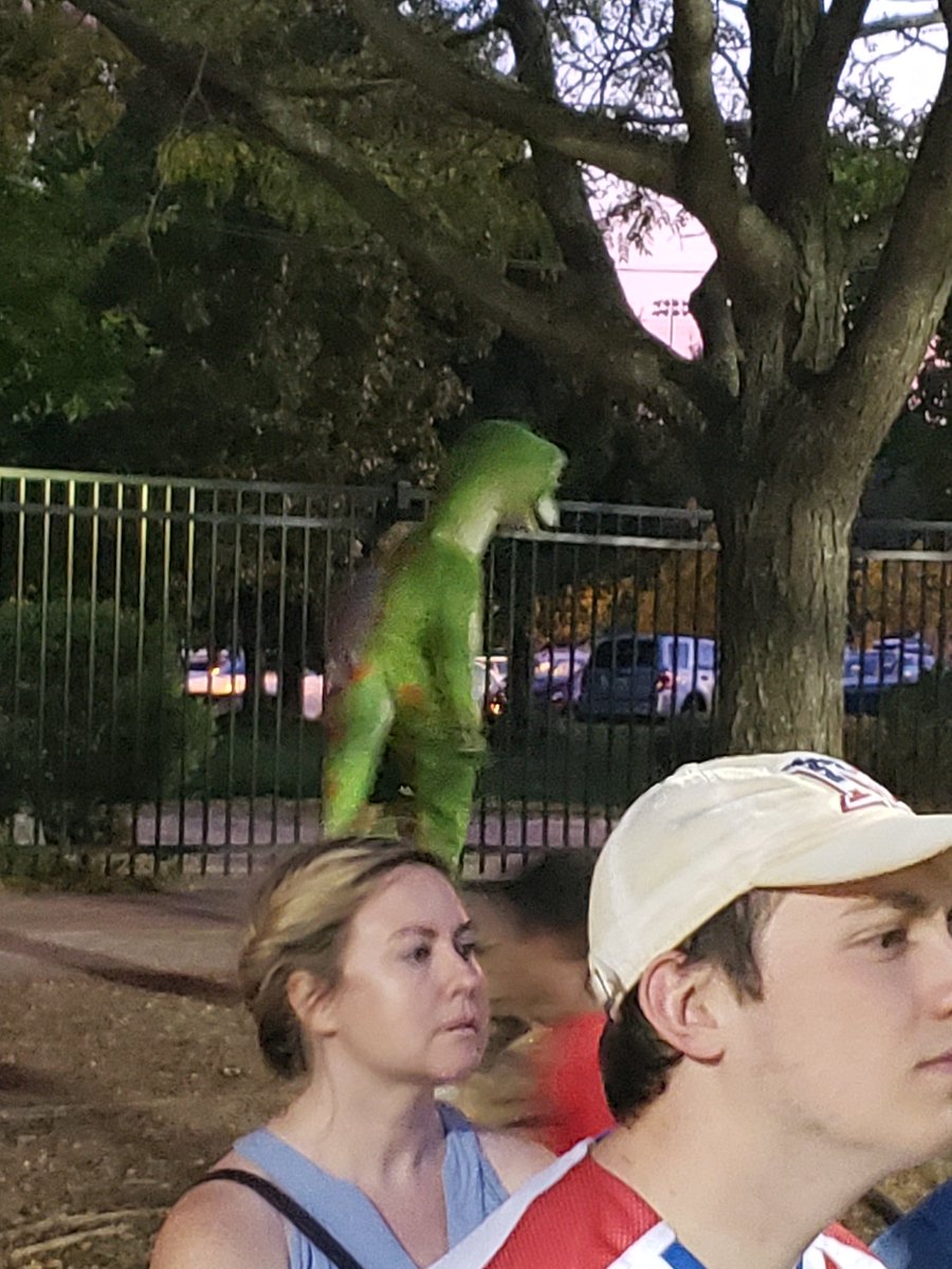 I found one!  Do I get a prize? <a href="/WashSpirit/">Washington Spirit</a>