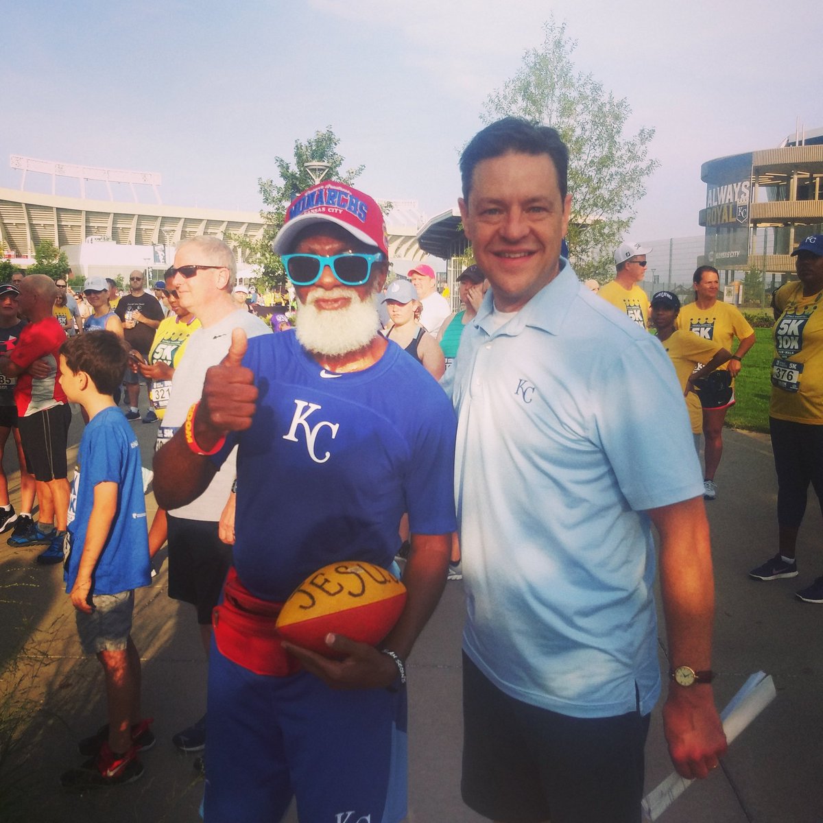 Kcsuperman2's tweet photo. @TobyKCR a great 5K @ TheK, today. https://t.co/P9kYYAQKlZ