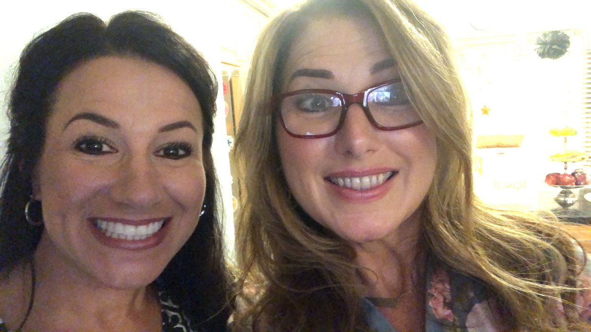 Celebrating <a href="/JMacMcArthur/">Jason McArthur</a> Birthday tonight....
Let the good times roll!!!