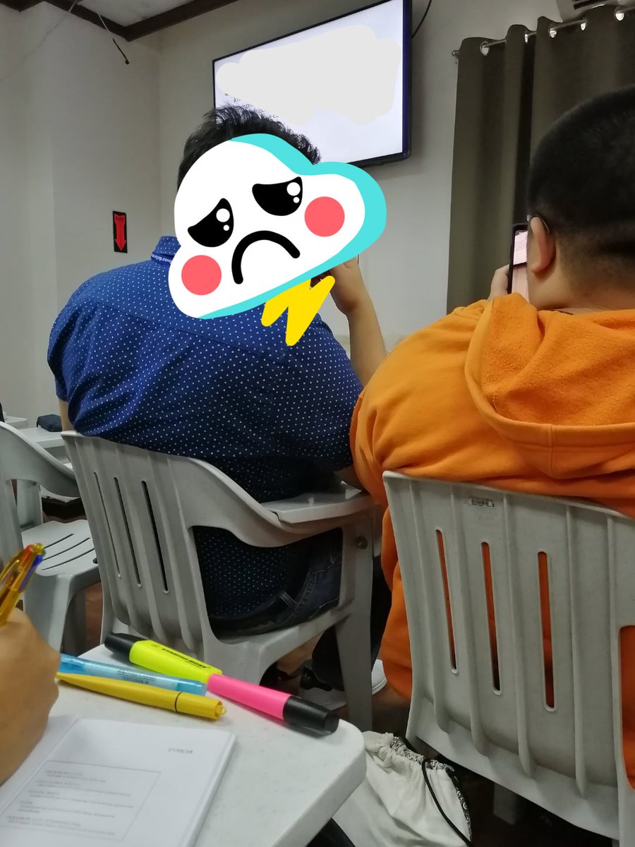 ichigotenshiMD's tweet photo. Yung ang liit mo tapos uupo sa harap mo napakatangkad. (hello kuya friendz tau hihi) #davidvsgoliath #roadtoPLE https://t.co/5zheu7F0uH