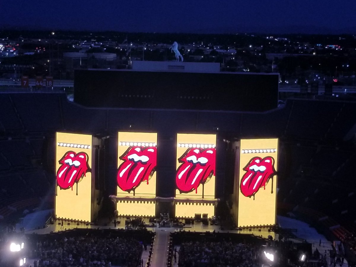 eatsDEN's tweet image. 