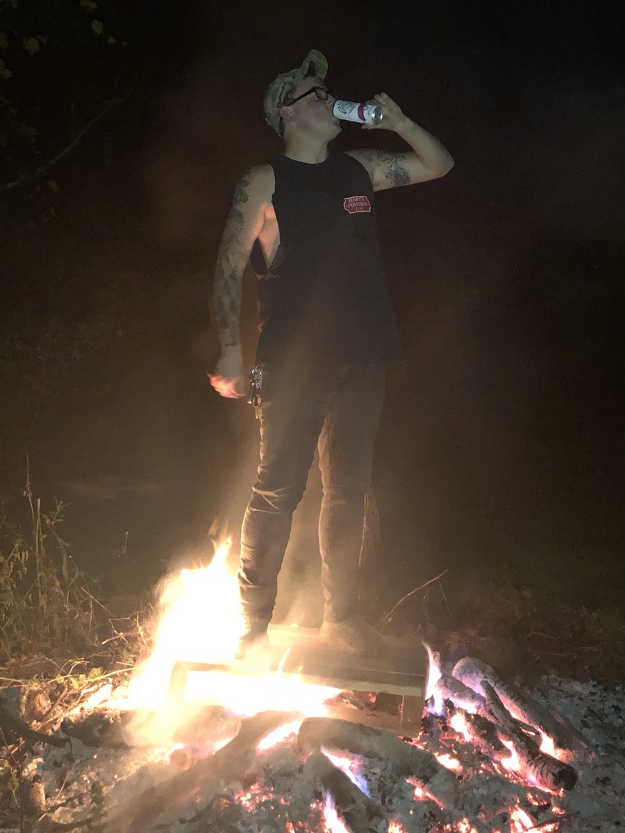 deadrichard's tweet photo. Jesus walked on water, Cullen walks on fire. Ain’t no laws when you drinkin claws. What it do baybeeeeee https://t.co/a547pxYtr3
