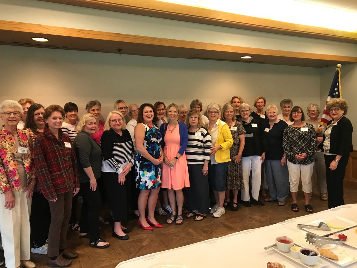 FarmGirlMinn's tweet photo. What happening in MN? We are conservative, we are involved, we are Women who are working for a Trump 2020 Win in Minnesota! Our Metro Federation of Republican Women breakfast meeting was fortunate to have Senator Michelle Benson address our group! @MNGOP, @MNFRW #leadright https://t.co/llwpbv0GzP