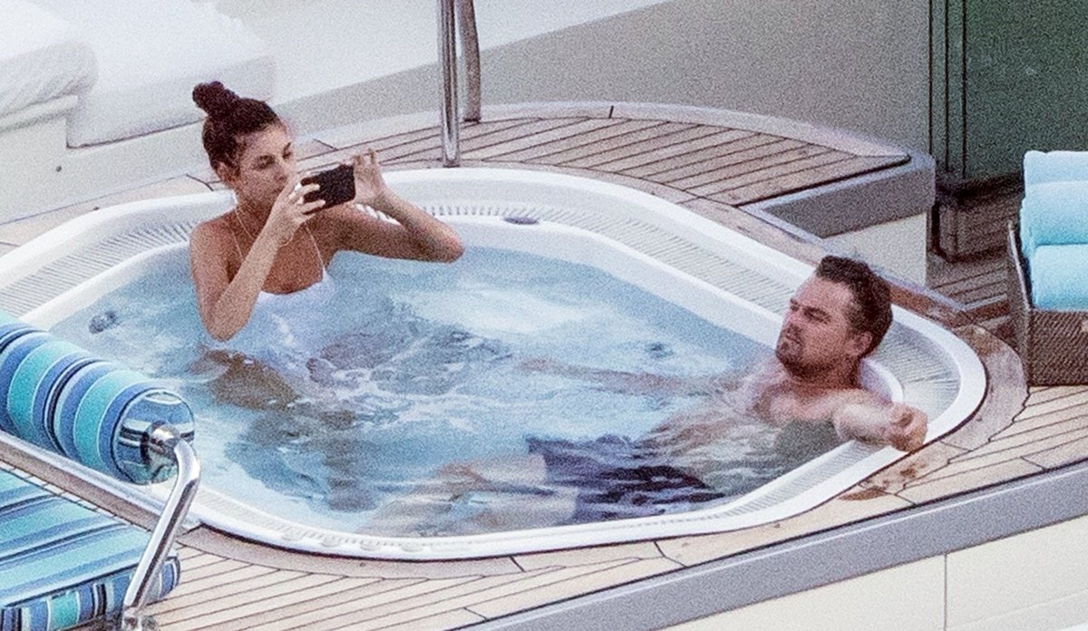 enews's tweet photo. Leonardo DiCaprio is truly the king of the world. https://t.co/WHLzMEWJEc