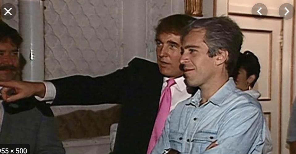 jeremynewberger's tweet image. "That's the killer right over there!"