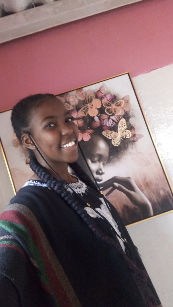 Apr¡l Hyde ᥫ᭡ tweet media