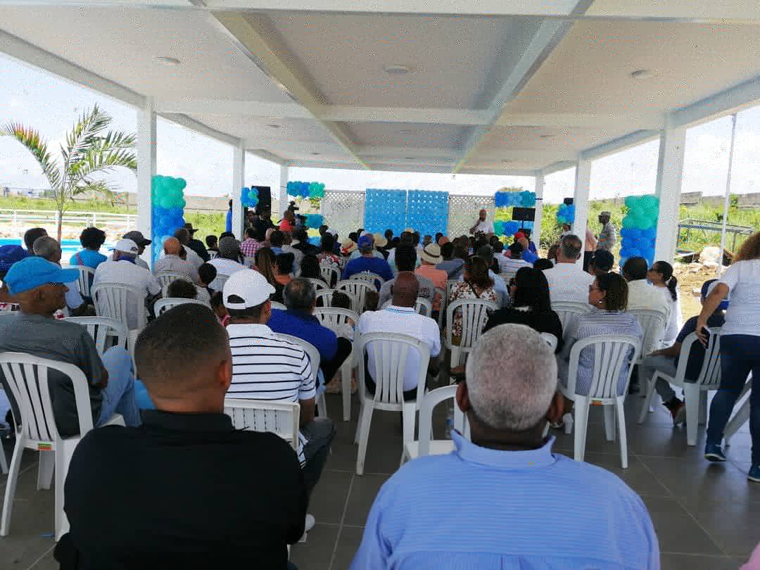 CodiaCentral's tweet photo. Con las palabras de agradecimiento de nuestro Pte., Arq. @gomdis y los miembros de la Junta Directiva Nacional, inauguraron las nuevas instalaciones para la recreación de toda la #FamiliaCodiana en la Casa Club del Codia Central.
#CodiaInaugura
https://t.co/FPDHbjt6zx https://t.co/pGjRUSGJOt