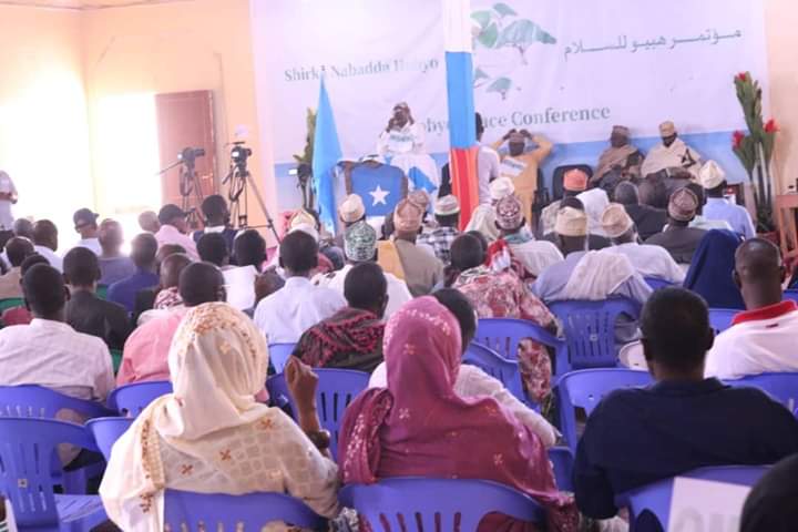 ZakarieAbdalla's tweet photo. Waxay Astaan Utahay Umadda Inteeda Kale Iyo Kudayasho Shirka Nabada Hobyo, Midnimo, Walaaltinimo, Darisnimo, Nabad In Lagu Wada Noolaado Iyo Siyaasad Cad, Waxay Hor Seedi Doonta Baraaro Iyo Barwaaqo Allow Kheyr Inoogu Soodhamee. Aamin Yaaarabbi.
#HobyoPeaceConference
#Somalia https://t.co/nR7gwVAImJ