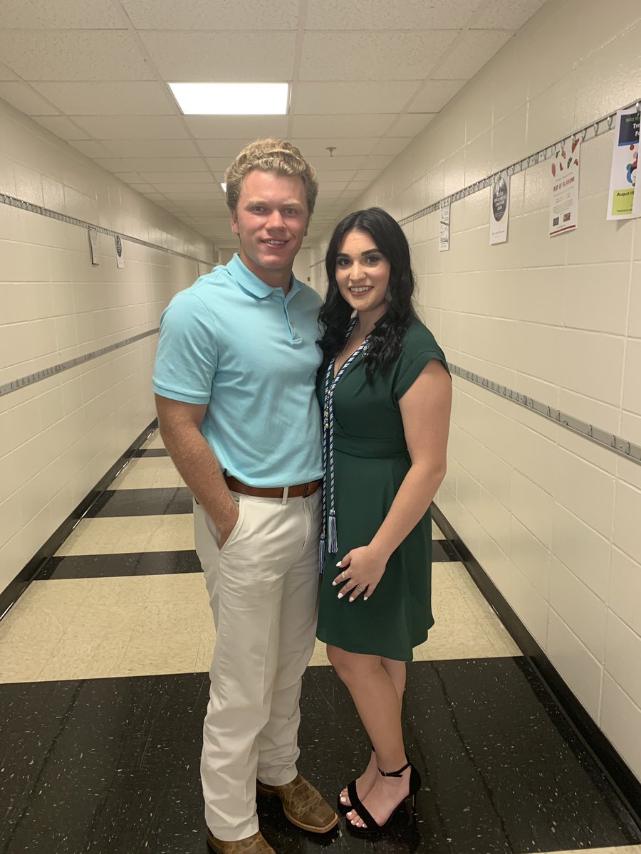 BrettBarbee1's tweet photo. Happy Graduation! Super proud of you and everything you’ve done! Thanks for letting me stick around for it all. :) https://t.co/TPyBdsDHEK