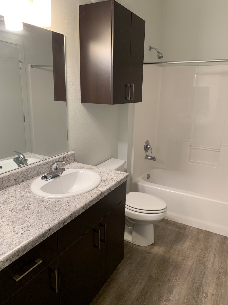 GrandeEdinburg's tweet photo. This beautiful 2 bedroom could be yours completely FREE for the month of August‼️😃🙌🏼Call us today at (956) 316-1815 to find out how you can become a legendary resident.🤘🏻🏠😎🖊#LegendsEdinburg #residentlife #modernliving #livelegendary #signnowpaylater https://t.co/wYWZHS4u1a