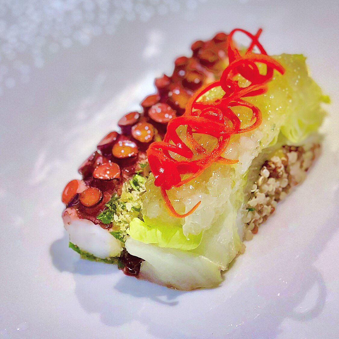 TziovarasD's tweet photo. #Octopus #Shrimp #tartare #Quinoa #bread #freshherbs #tziovarasdimitris #salonicarestaurant #makedoniapalace #thessaloniki #seafood https://t.co/SgiBqQNkHy