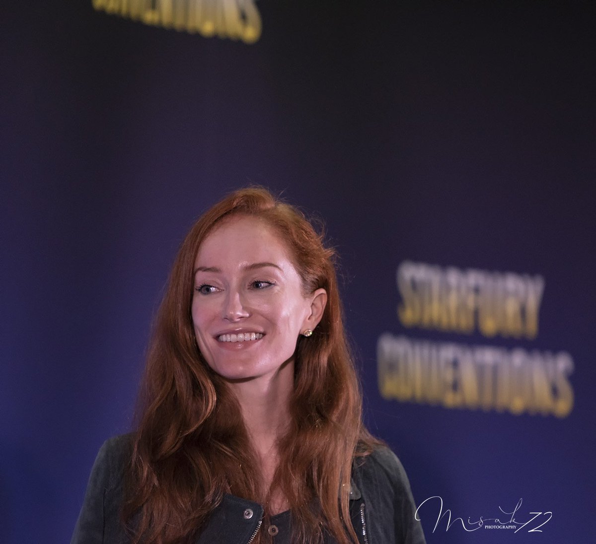 Misak72's tweet photo. Saturday Q&amp;A Lotte and Maria part II. #Highlanders4 #lotteverbeek #mariadoylekennedy https://t.co/2uYPGvTrya