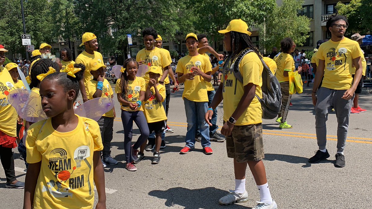 RevJJackson's tweet photo. Every year I look forward to attending the annual @BudParade. #Bud90 #IamSomebody #KeepHopeAlive #BackToSchool2019 https://t.co/3WClohKnxm