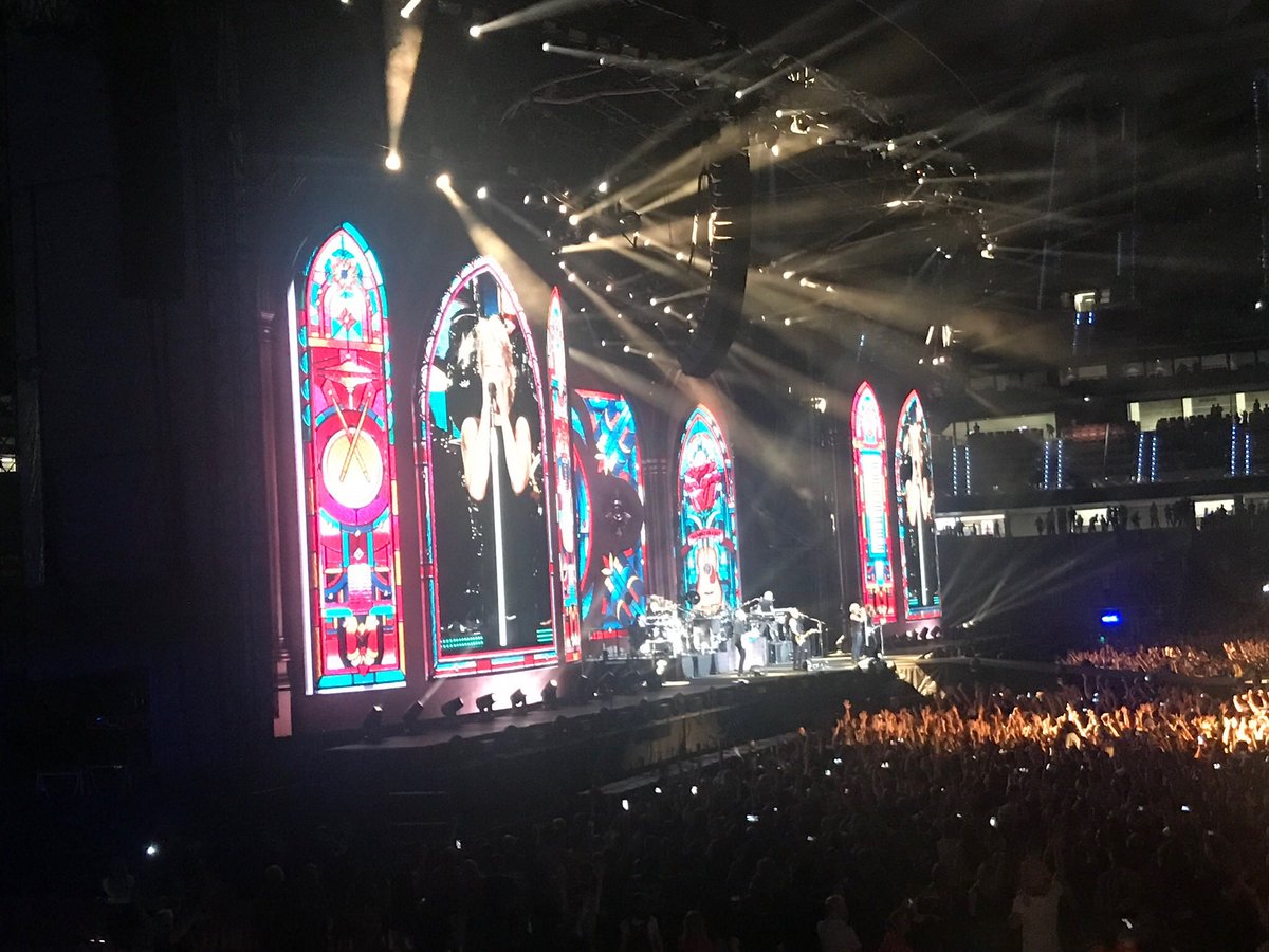 steve_laing1's tweet photo. Gonna live while I’m alive, I’ll sleep when I’m dead @BonJovi #Madrid #bonjoviMemories https://t.co/hwBKKH5UMq