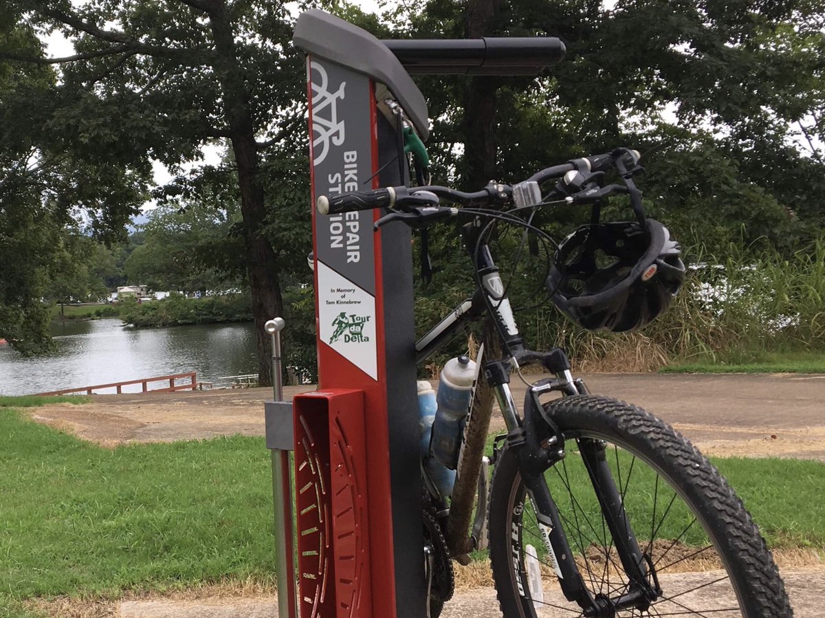 Most know I ❤️ #repair. Few know my dad died in a bicycle accident when I was in college. This new bike repair station in a local AR park is dedicated to my dad. #allthefeels 🔧 🙌😭😍
