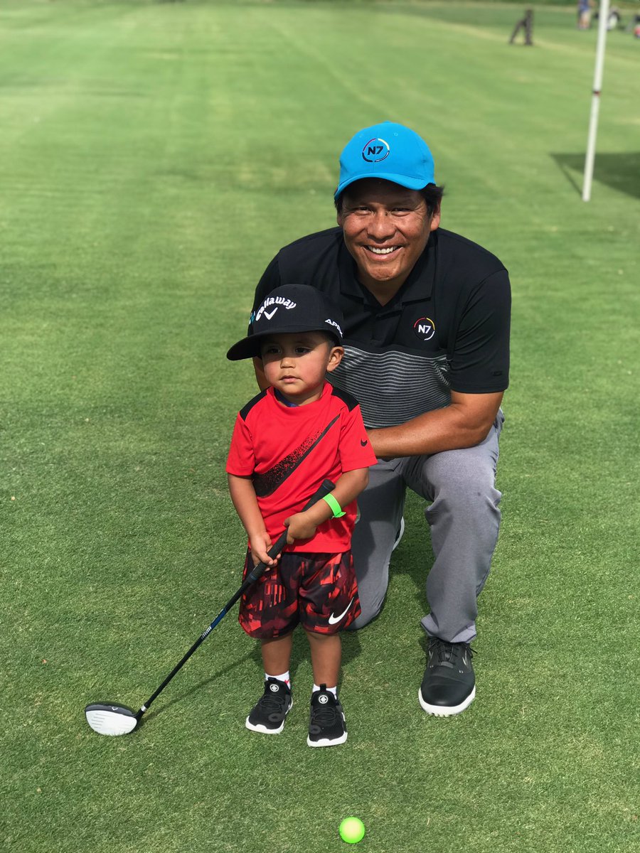 NotahBegay3's tweet photo. Great day @AkChin_SoDunes hosting a JR golf clinic for the kids of the Ak-Chin Indian Community! Lots of smiles and some great swings! Thanks @NikeN7 @REDWLLC ! #GrowtheGame #NativeGolf #NB3Foundation https://t.co/5dGcQVieiM