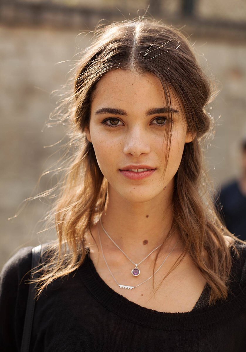 xfaceclaim's tweet photo. ⠇       ⌊  1  ⌉

 ― Pauline Hoarau. 
     Ig.╶ paulinehoarau https://t.co/0lhSAdSuVI