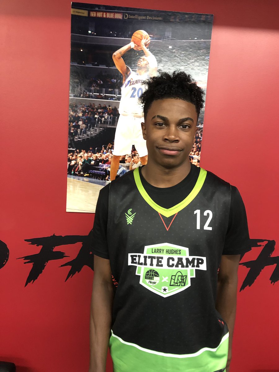 RL_Hoops's tweet photo. Latrell Wrightsell, Jr (2020 / 6’2 / @OSACrusaders) is showing why Power 5 schools are starting to reach out to him here at the Larry Hughes Elite Camp. He’s heard from schools in the Big 12, Big 10, Big East. #RLHoops https://t.co/gfwbxUp6Lw
