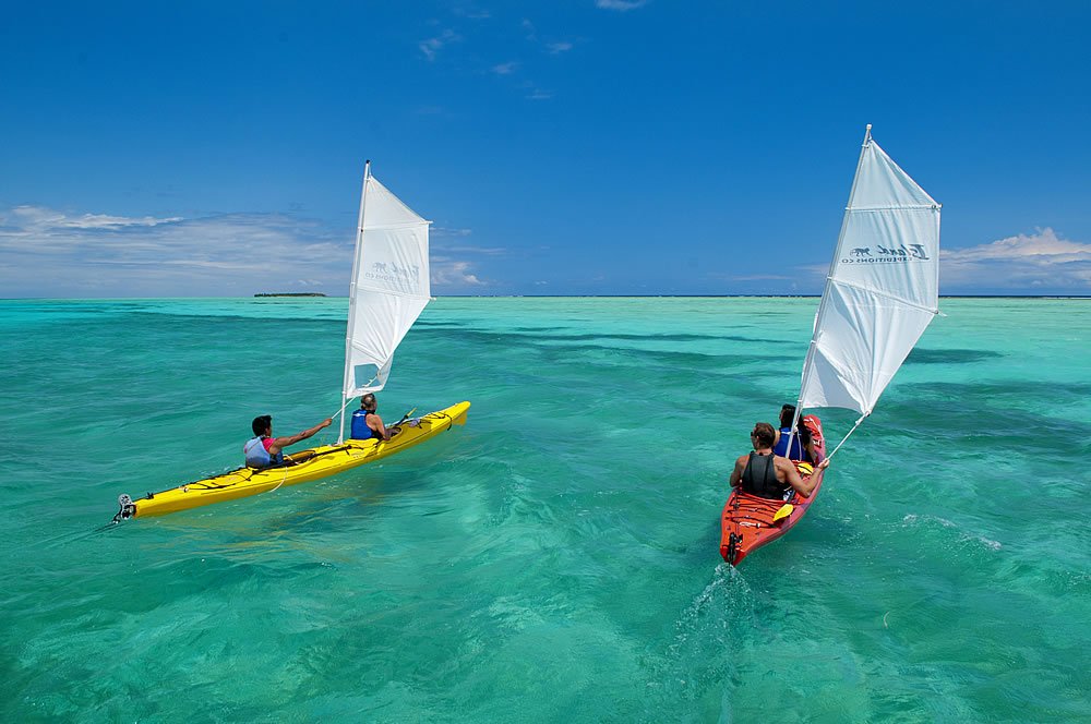 AdventuresBz's tweet photo. What Is Glover’s Reef Atoll? And Why Is It So Special? I guess you will just have to visit to find out why!🚣 See more here: https://t.co/xrzqrdj0ws

#Belize #AdventuresinBelize #AdventureVacations #BelizeTravel #BelizeAllInclusive #BelizeResorts https://t.co/Uhn63rUI2N