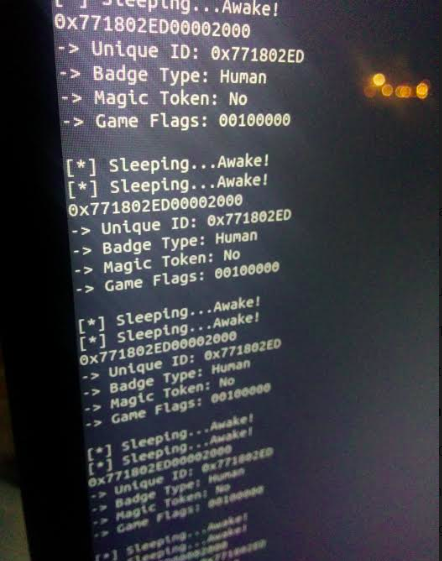 5Dmindcontrol's tweet photo. @wireglitch @esden @wireglitch @esden #defcon #dc #dc27 #defcon27 #blackmagicprobe Badge hacking w/pic this time. Thanks! https://t.co/LLNPAonlY0