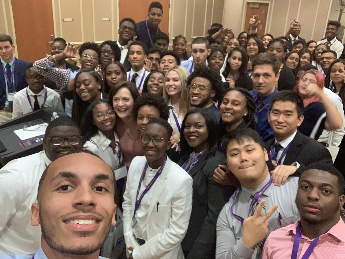 So excited to meet our students in the LSU Pre-Scholars Academy who had an amazing leadership conference. They are amazing and can’t wait for first day of classes! @LSUHSS @LSUCHSE