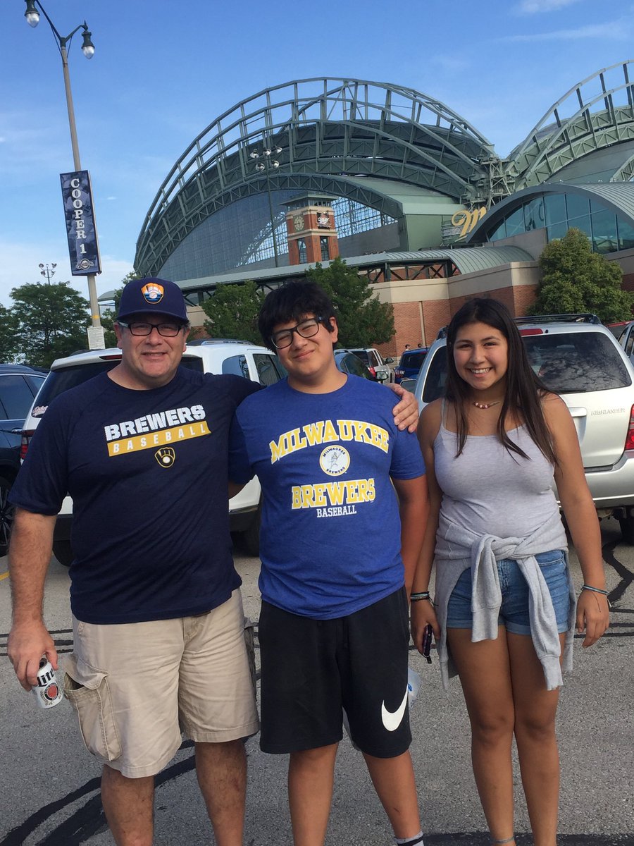 LauraGUCC's tweet photo. Happy 14th bday to my only baby boy Xavier! #letsgobrewcrew https://t.co/FEHukgfSZS