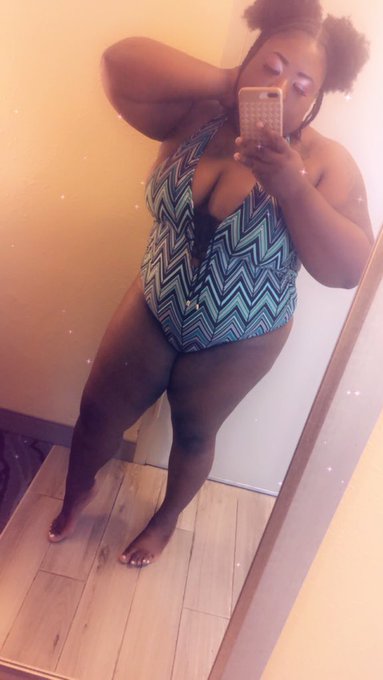 @fatgirlsbeauty https://t.co/eQvbFkwL0d https://t.co/jseJDUZjZA<a class="tags" target="_blank" title="On Twitter" href="/?out=eyJ0eXAiOiJKV1QiLCJhbGciOiJIUzUxMiJ9.eyJpYXQiOjE3MjUxMzYxNDEsImlzcyI6InR3cG9ybnN0YXJzLmNvbSIsIm5iZiI6MTcyNTEzNjE0MSwiZXhwIjoxNzU2NjcyMTQxLCJyZWRpcmVjdF91cmwiOiJodHRwczovL3R3aXR0ZXIuY29tL2ZhdGdpcmxzYmVhdXR5In0.45UXuNCkEOkOemPZoUSveVa4vVkDJDYb-n-s5IO0clc_DotJpJ3RlpD22VkK9IZq5EQibRSUh49Zs17JtVwTkA">@fatgirlsbeauty</a><a href="/tag/natural"class="tags"><span>#natural</span></a><a href="/tag/bbw"class="tags"><span>#bbw</span></a><a href="/tag/ebonycompanion"class="tags"><span>#ebonycompanion</span></a><a href="/tag/datechicago"class="tags"><span>#datechicago</span></a>