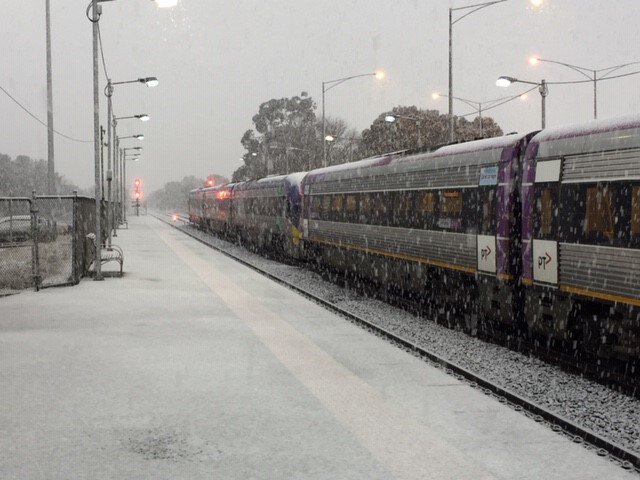 vline_bendigo's tweet photo. 🕸️ 🚊 Please take care on our platforms today as they may be slippery.
Photo from Gisborne Station today. https://t.co/fHJKovkzgq