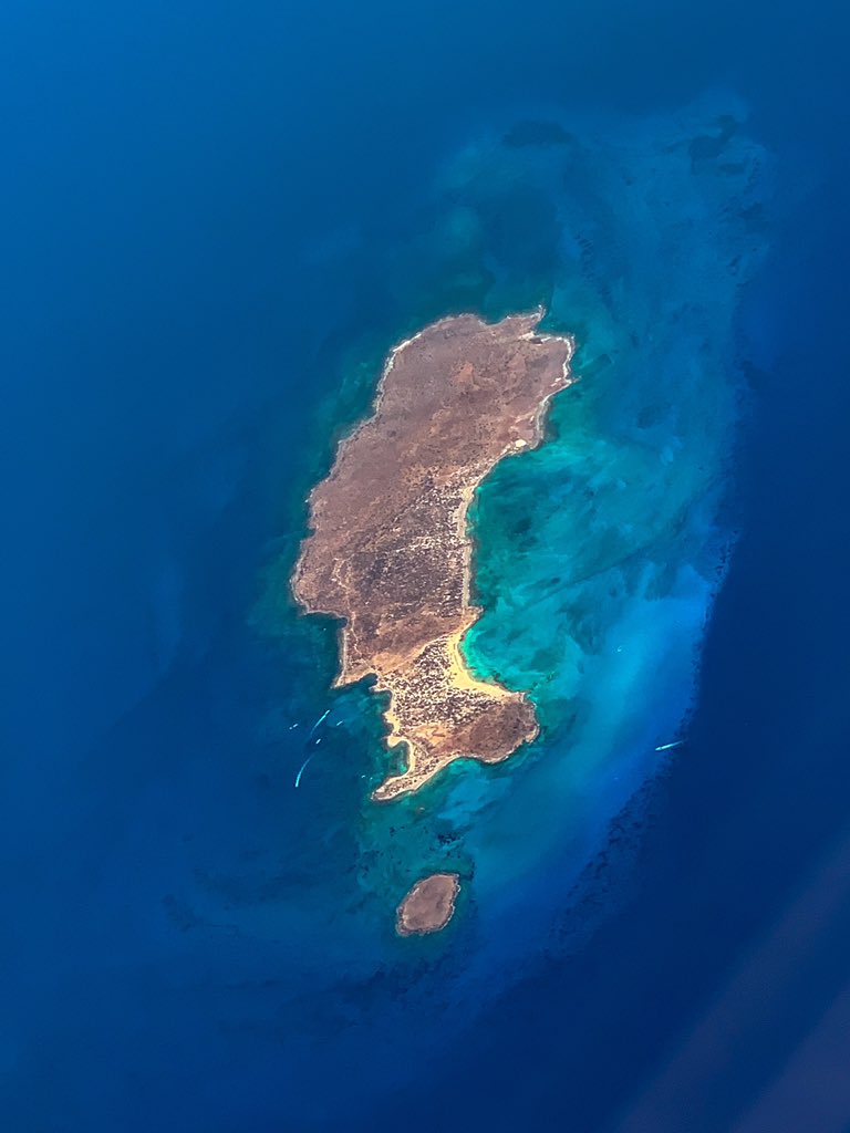CaptainLacroute's tweet photo. [#AirFranceInTheAir]
#AF814 from #NBO to #CDG 
#Chrissi island is an uninhabited #Greek island approximately 15 kilometres (9 miles) south of #Crete . 
Area of intense natural beauty !
@AirFranceFR 
@BoeingFrance #Dreamliner 
#avgeek #CockpitView #ILoveMyJob #PilotLife https://t.co/88VXPXEito
