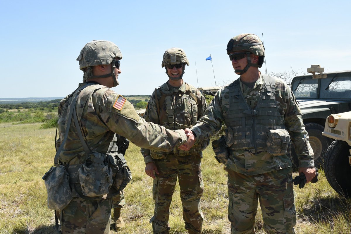 MNNationalGuard's tweet photo. Senior leaders from the @MNNationalGuard visited @MNRedBulls from the 1st Armored Brigade Combat Team, 34th Infantry Division today during their eXportable Combat Training Capability exercise @forthood. #xctc #redbulls https://t.co/u5YvDhGZIX