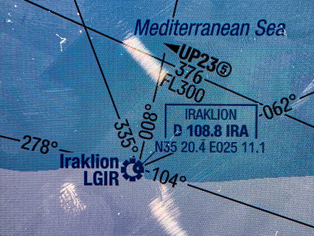 CaptainLacroute's tweet photo. [#AirFranceInTheAir]
#AF814 from #NBO to #CDG 
Flying abeam #Iraklion north of #Crete . The first European civilisation, the Minoan civilisation, flourished on this land 5000 years ago !
@AirFranceFR 
@BoeingFrance #Dreamliner 
#avgeek #CockpitView #ILoveMyJob #PilotLife https://t.co/KkuxScHUKH