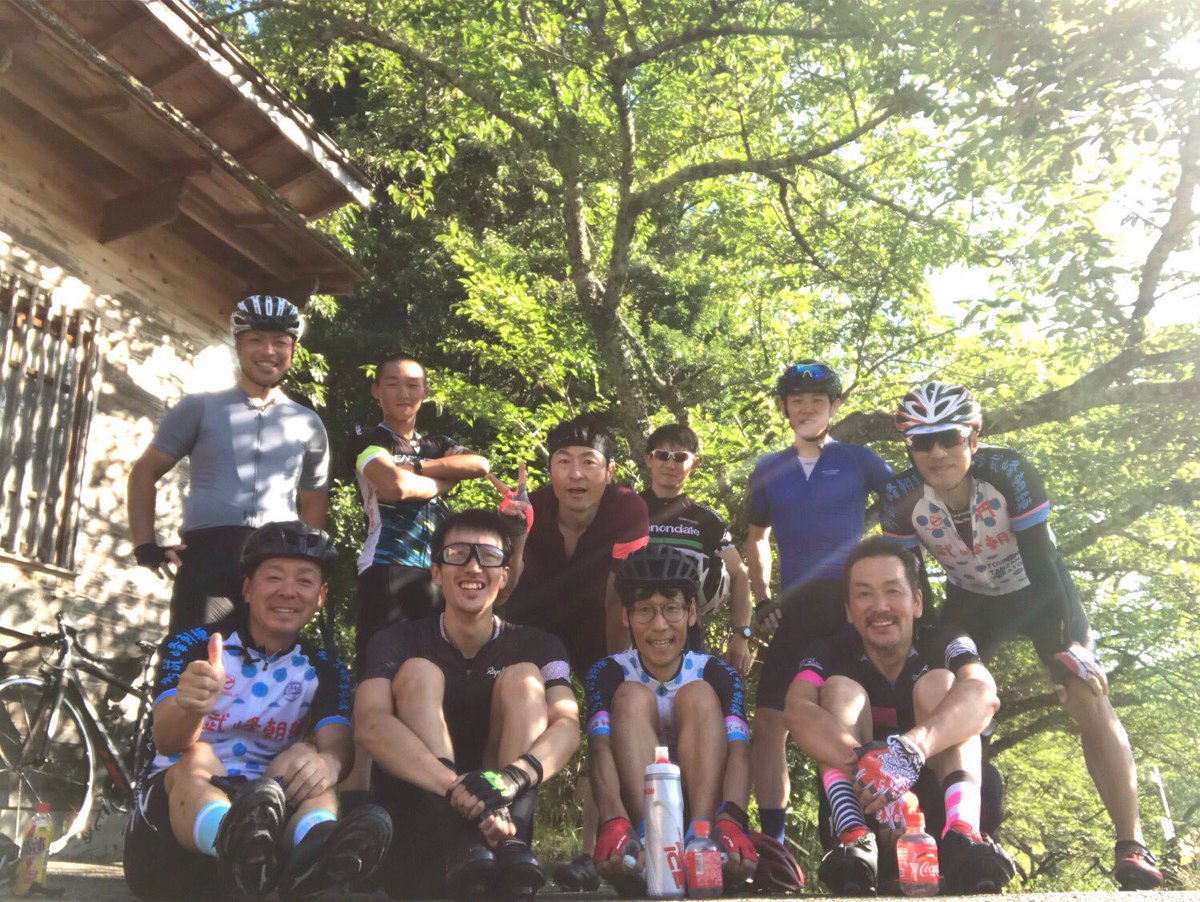 officialTNMN's tweet photo. 8月11日(山の日)の多武峰朝練
おっさんばっかり10人でどのようなドラマが展開されたのか?
日誌が楽しみです^_^
#多武峰朝練
#TMNM
#多武峰 https://t.co/iAmqnbHuBV