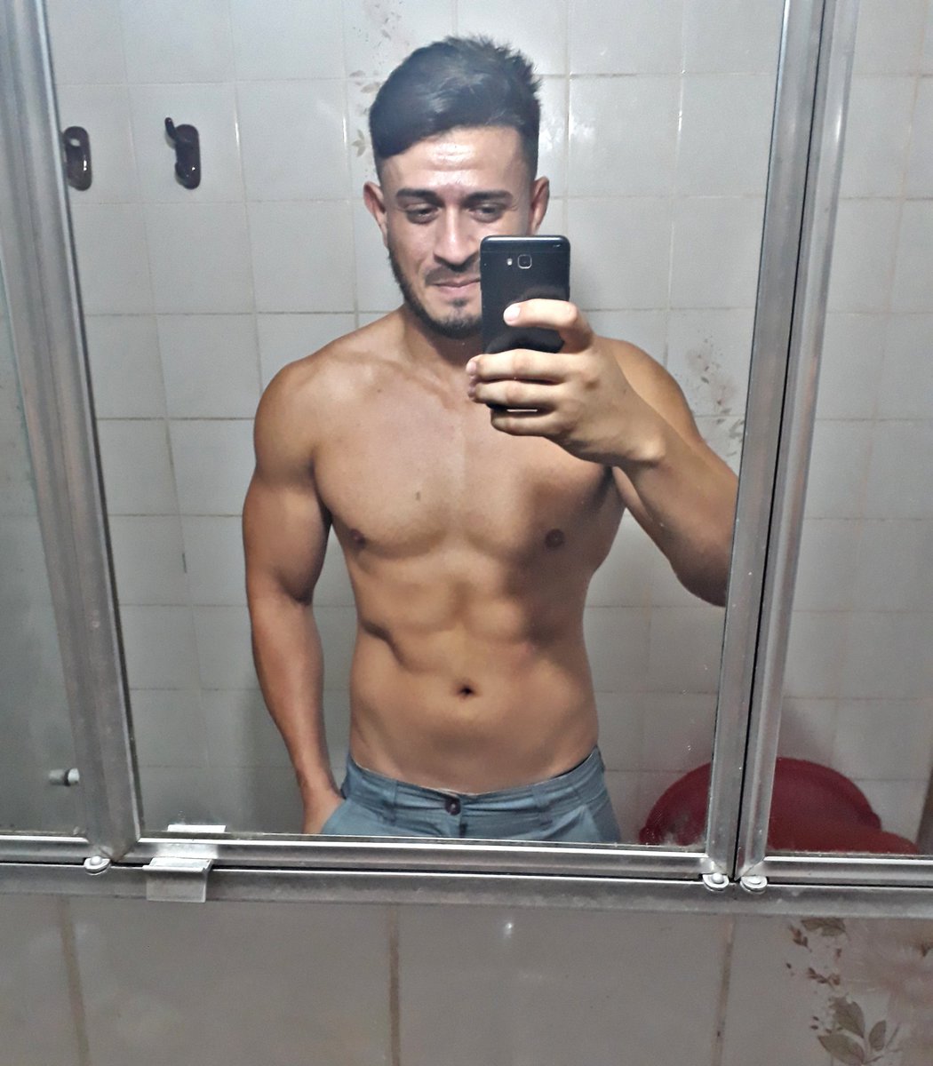 LeoncioCastilho's tweet photo. 😌 https://t.co/JBhOhgh9ON