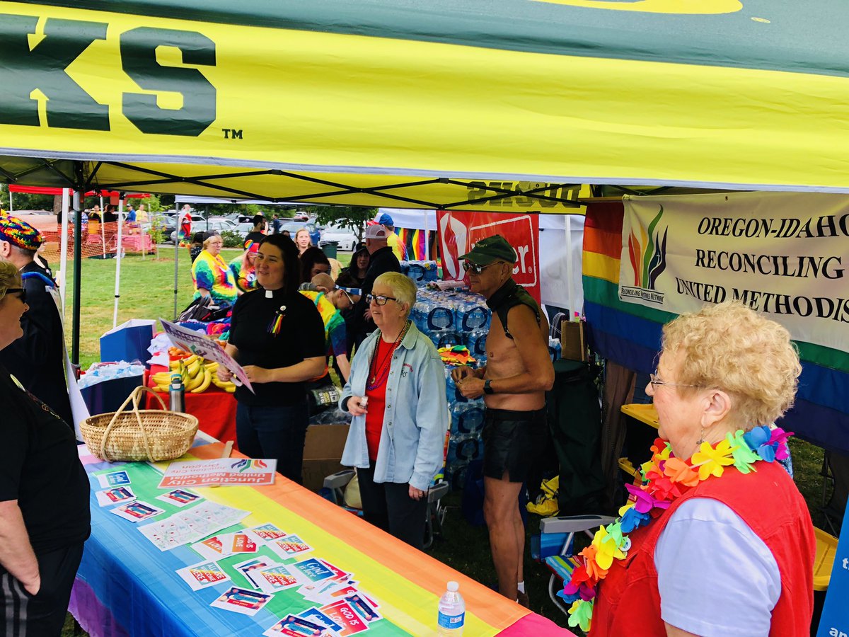 restorefumc's tweet photo. An amazing time at @EugeneGayPride
.
.
.
.
.
#oregon #eugene #pride #espride #lovewins #altonbakerpark #beyourself #love #pride2019 #loveislove #makeamericagayagain #lgbt #peace #eugeneoregon #rethinkchurch #NotThatUMC #AllareWelcome @LovePrevailsUMC @UMOI https://t.co/ii1EAoWtj9