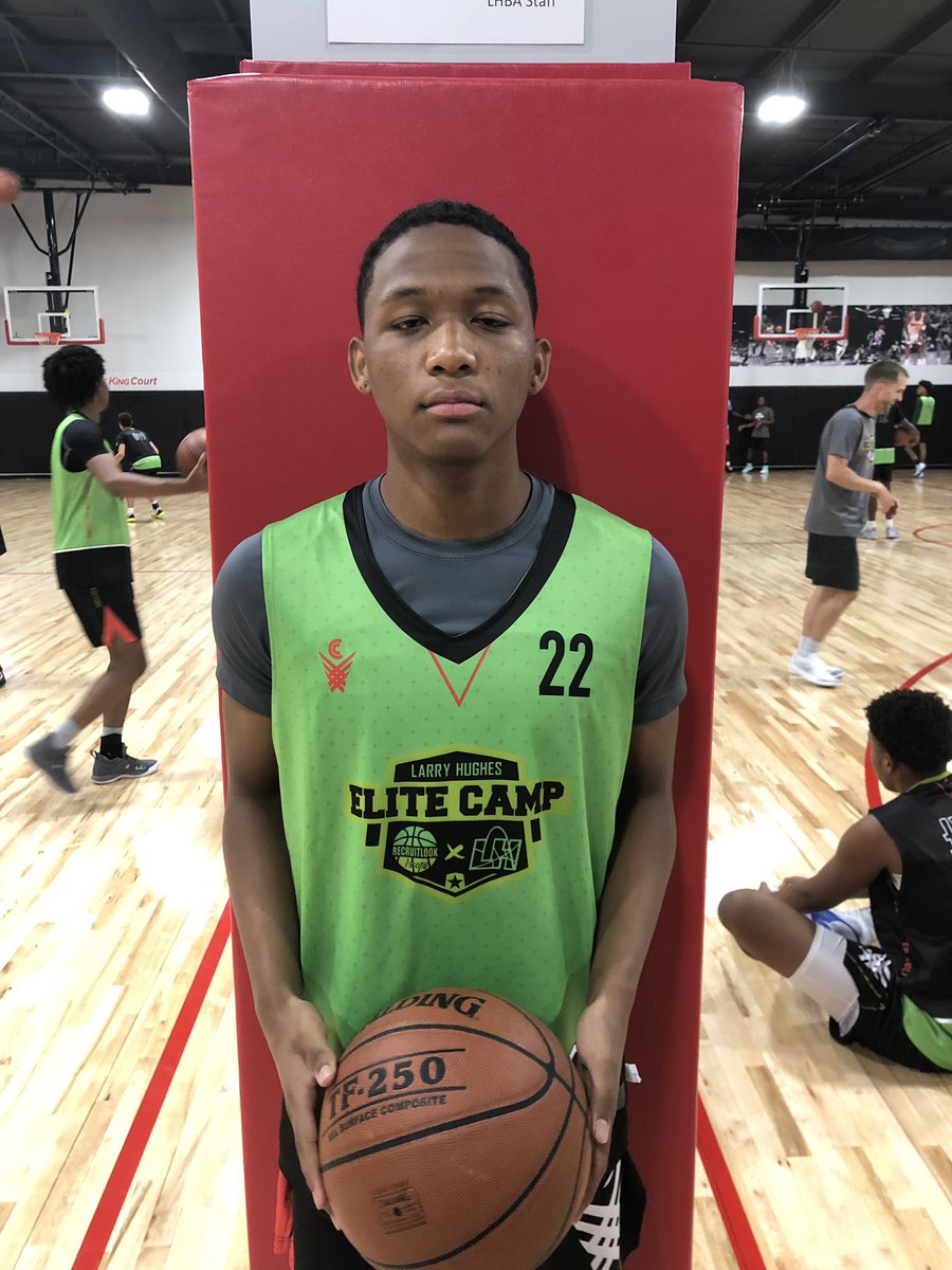 RL_Hoops's tweet photo. 2022 Damion Byrd II from Nevada is a true PG... solid court vision and a pass first guard that likes to get his teammates involved. #RLHoops https://t.co/Vbv0XHnU76