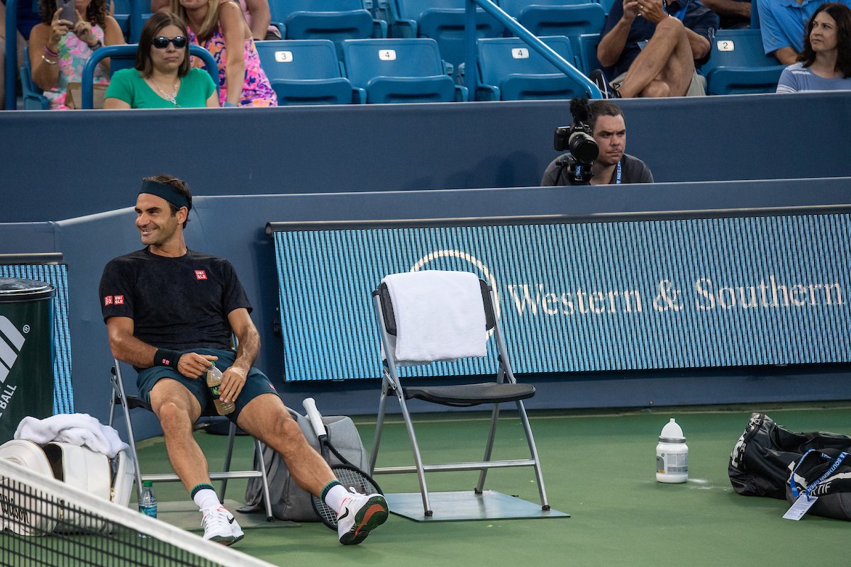 CincyTennis's tweet photo. Cin-cerely lovin' Cincy ❤️

#CincyTennis | @rogerfederer https://t.co/E8BOifZkQM