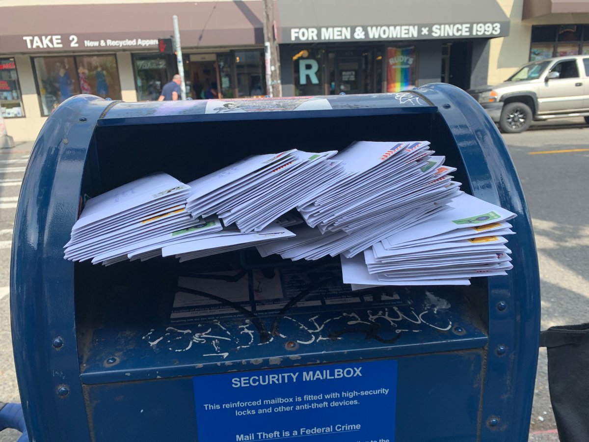 ...and we did it! 120 letters in the mail and ready for the next one 🇺🇸💌🍾
<a href="/votefwd/">Vote Forward</a> #vote #VoteBlue2020