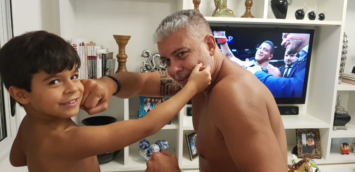 #vocenocombate
Eu e meu filhão, Leo Pompeu!