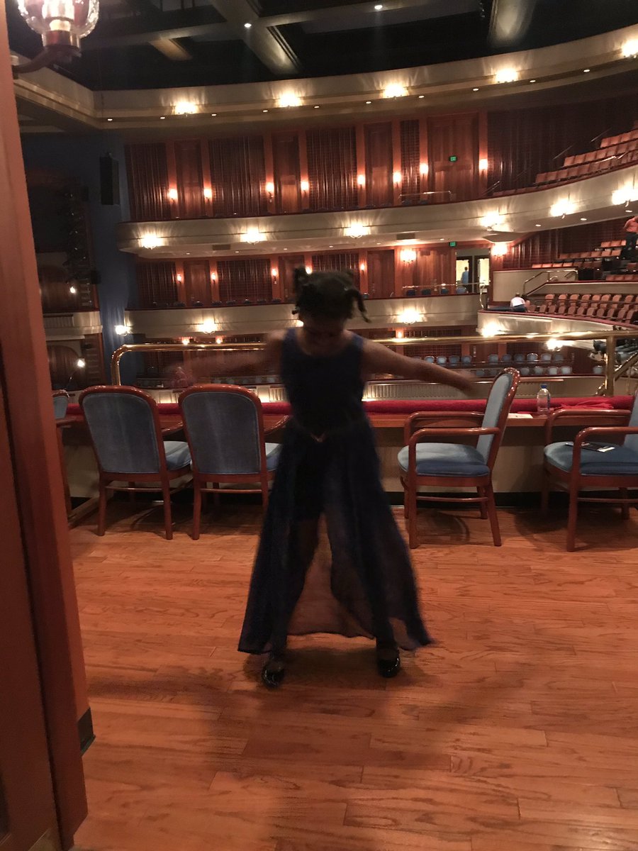 stephgtweets's tweet photo. What an amazing performance! We tippity tapped all the way home. So lucky to meet the talented and so nice @TheRealTTunie and T. Mychael Rambo on the way out. Wins all around! #Ordway42ndStreet #TheaterForAll https://t.co/klRSAm2igH