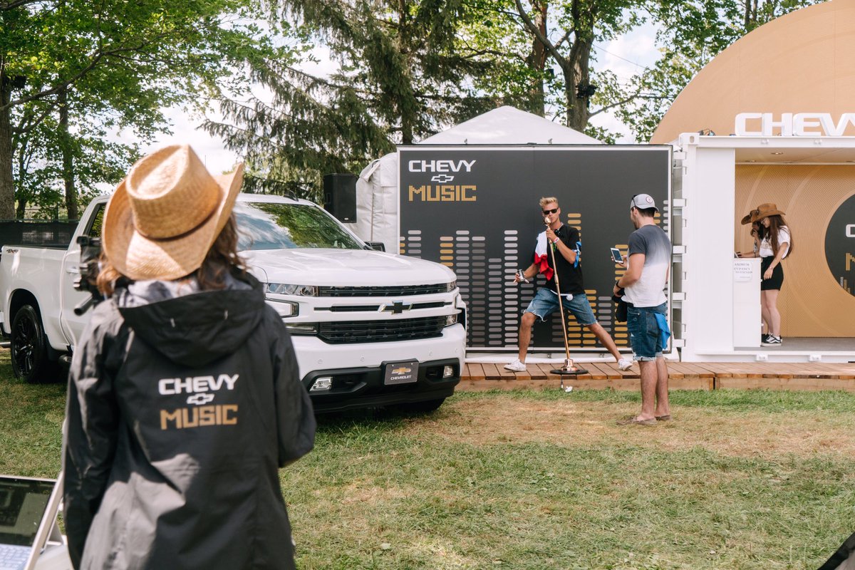 BootsandHearts's tweet photo. Hey y'all! Be sure to check out the Chevy Music Lounge all weekend long. You and your #BootsCrew can be on your own album cover! #ChevyMusic https://t.co/mj8p5ls6O7