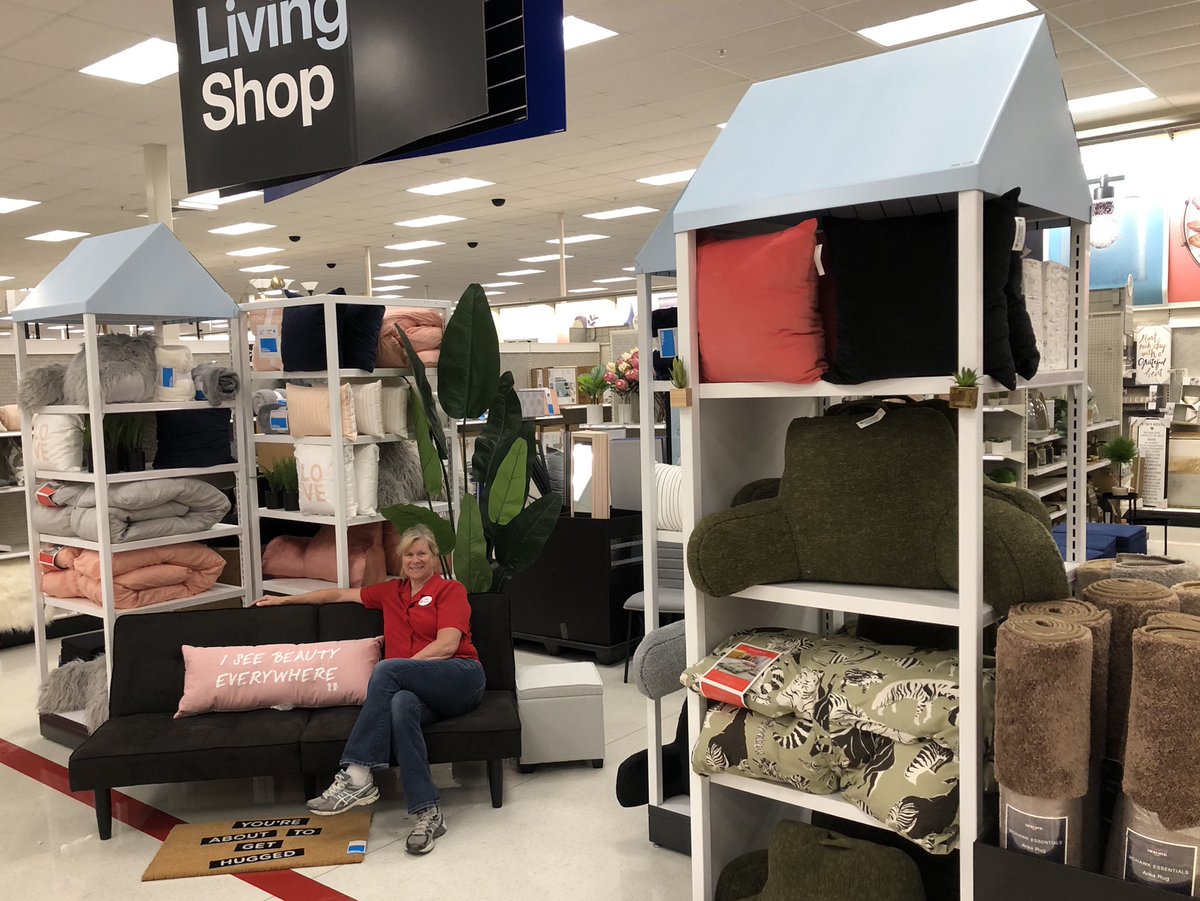 Elsa Ann tweet media