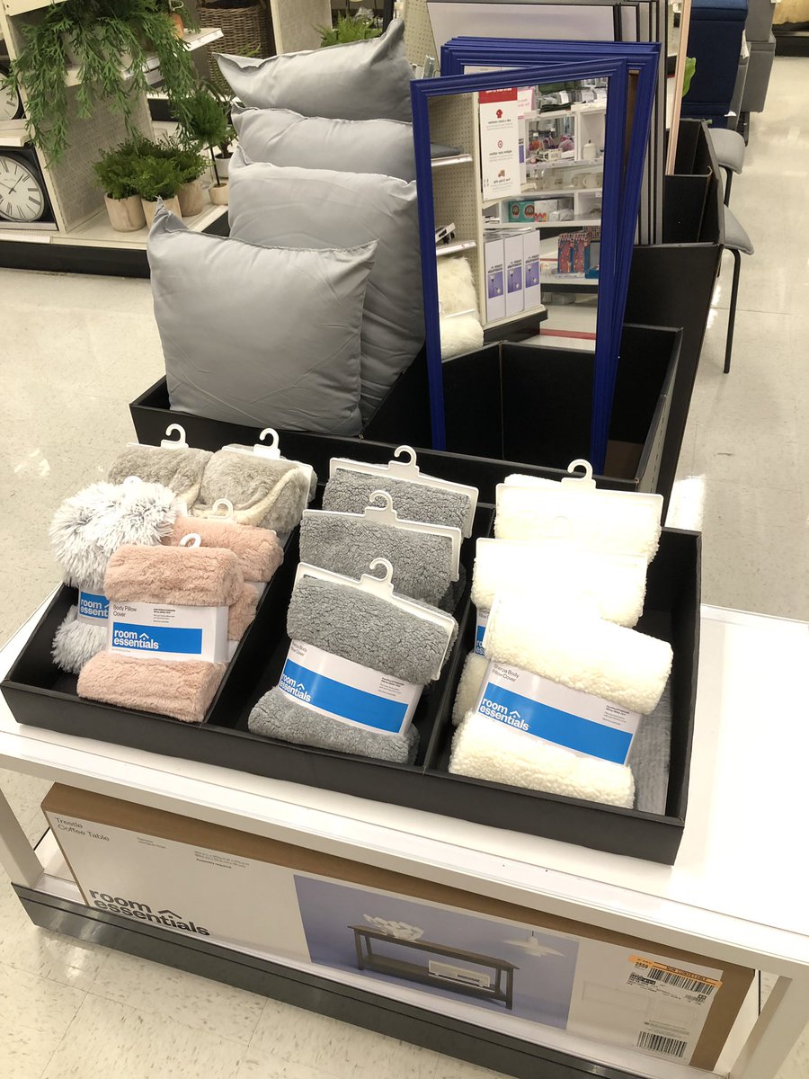 Elsa Ann tweet media