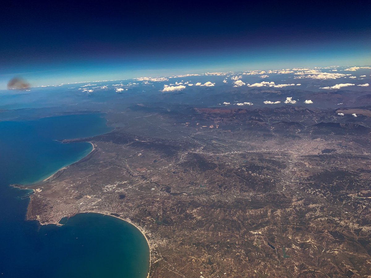 CaptainLacroute's tweet photo. [#AirFranceInTheAir]
#AF814 from #NBO to #CDG
Overflying #Albania
#Tirana -the capital- is located in the center of the land
#Durrës -the second most populous city in Albania- is on the shoreline
@AirFranceFR 
@BoeingFrance #Dreamliner 
#avgeek #CockpitView #ILoveMyJob #PilotLife https://t.co/y5cZCuJTnf