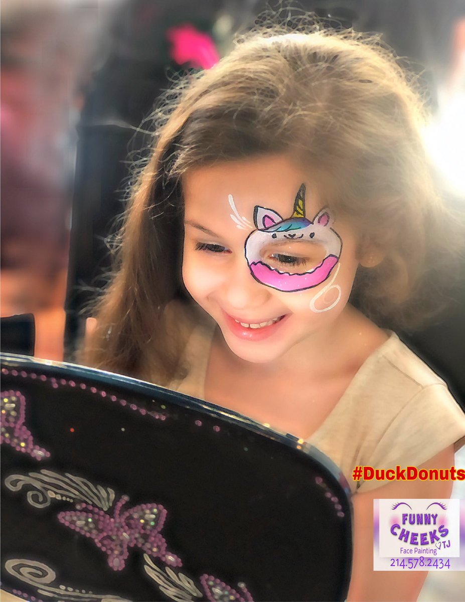 FunnyCheeksTJ's tweet photo. Had a blast welcoming @duckdonuts to North Texas!🍩🍩🍩
#duckdonutsaddison #addisontx
#DuckHatching #duckdonuts #complimentaryfacepainting
#ducksanddonuts #FunnyCheeksDallas #dallasfacepainter #ilovedonuts #facepaintingfun #grandopening #northtexas #ntx #ilovefacepainting https://t.co/DrGNxCUNGw