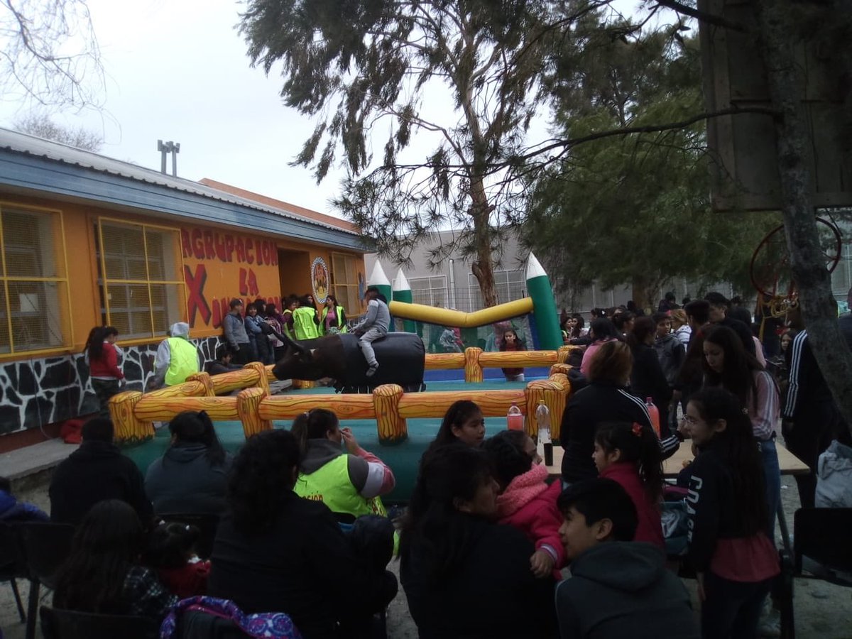 Axlainclusion's tweet photo. Hoy se llevo a cabo el festejo del día del niño en el Barrio Planta de Gas! Gracias a todos los que colaboraron. Muchas sonrisas y niños felices🥰🥳
@Maderna_2019 @lorenaalcalatr1 @LorenaAlcal5 @MirantesLaura @FedericoSardon @AcademicoRw @TWHCastillo @TWGUrbana https://t.co/9ZEMQXg38Q