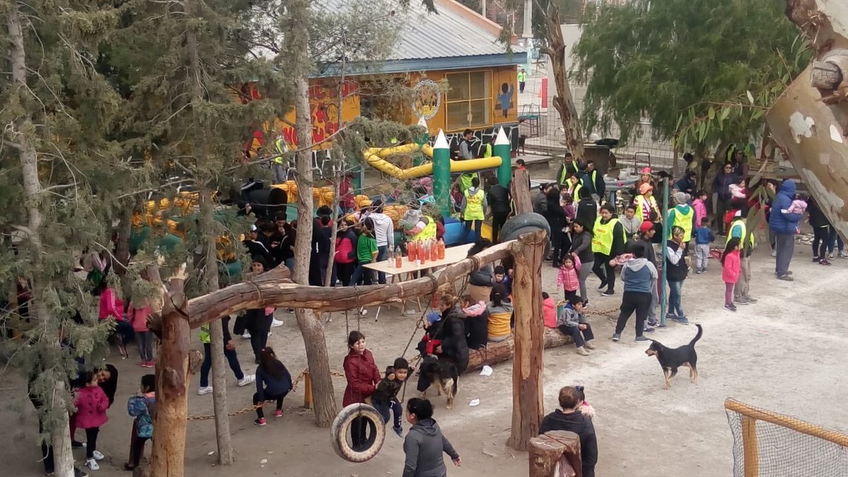Hoy se llevo a cabo el festejo del día del niño en el Barrio Planta de Gas! Gracias a todos los que colaboraron. Muchas sonrisas y niños felices🥰🥳
<a href="/Maderna_2019/">Adrian Maderna</a> <a href="/lorenaalcalatr1/">Lorena Alcala</a> <a href="/LorenaAlcal5/">Lorena Alcalá</a> <a href="/MirantesLaura/">Laura Mirantes</a> <a href="/FedericoSardon/">Federico Sardon</a> <a href="/AcademicoRw/">mauricio juarez</a> <a href="/TWHCastillo/">Hector Castillo</a> @TWGUrbana