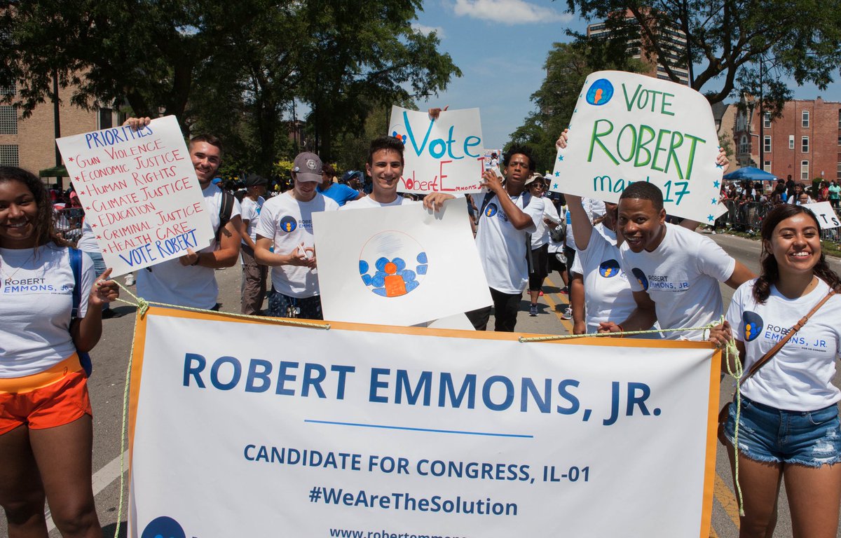 r_emmonsJr's tweet photo. The energy at the Bud Billiken parade was incredible today! Happy back to school!
Here’s some clips from some of our supporters. #Bud90 #BudBilliken2019 #Budbillikenparade https://t.co/lc5NneNB6a