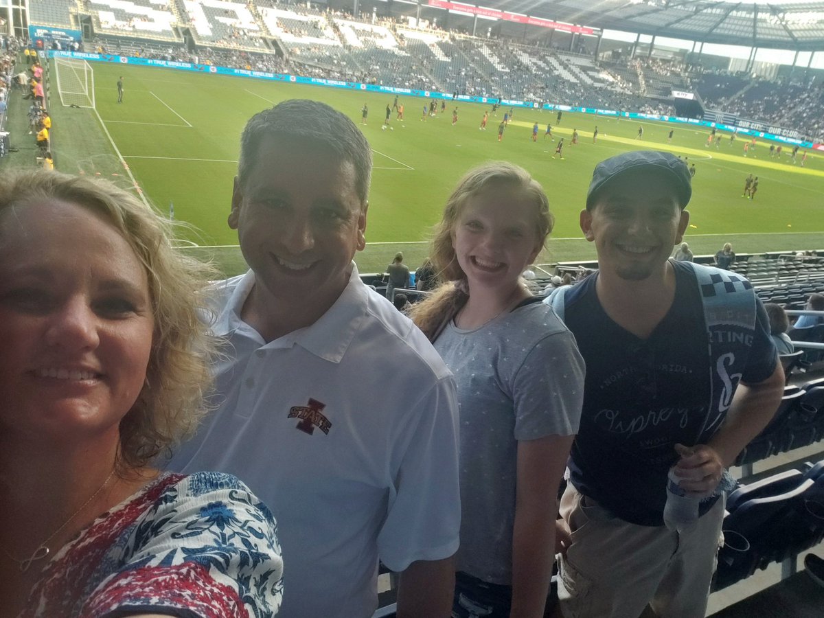 tklynsma's tweet photo. First MLS match... thanks,  Hoefer Wysocki
#sportingsmiles https://t.co/H5uOYAvknp