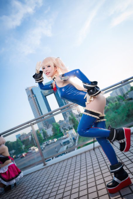 Twitterのコスプレ画像17